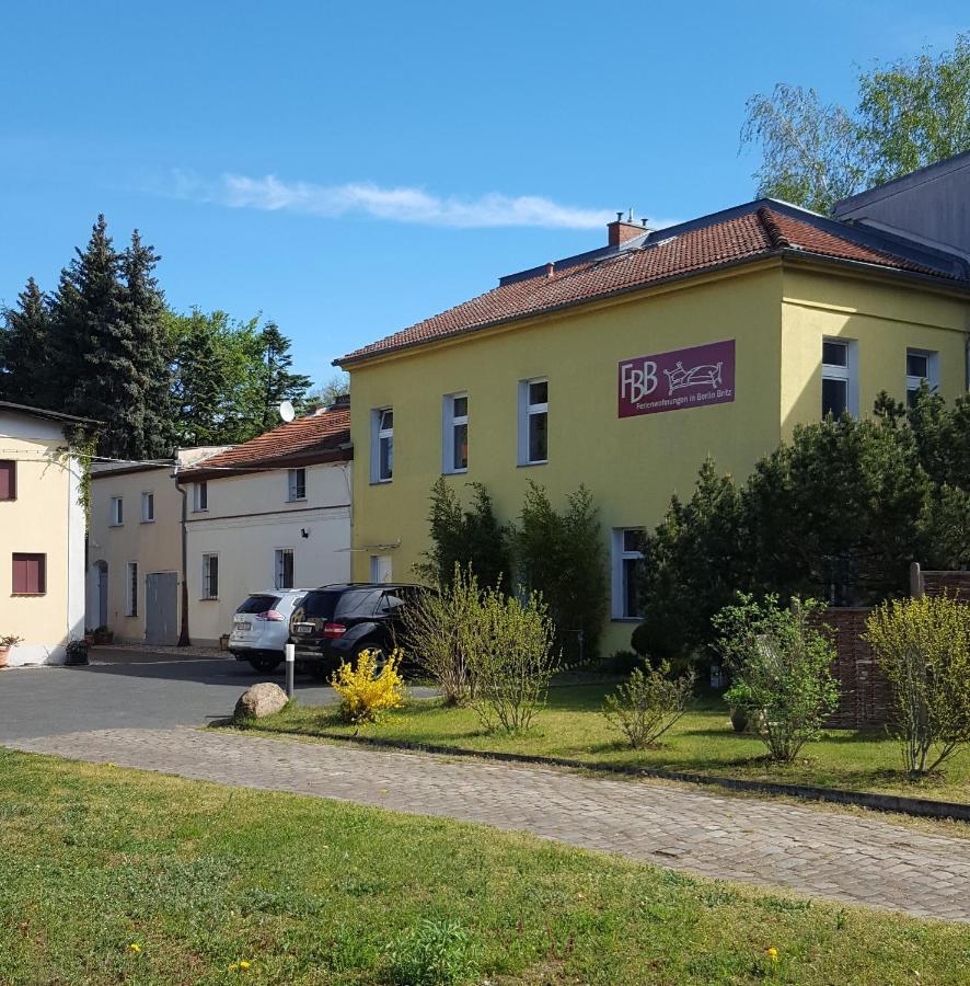 Fewo1-1 Zim Apart-4 Bett-kueche-dusche Wc-parkplatz * Berlino