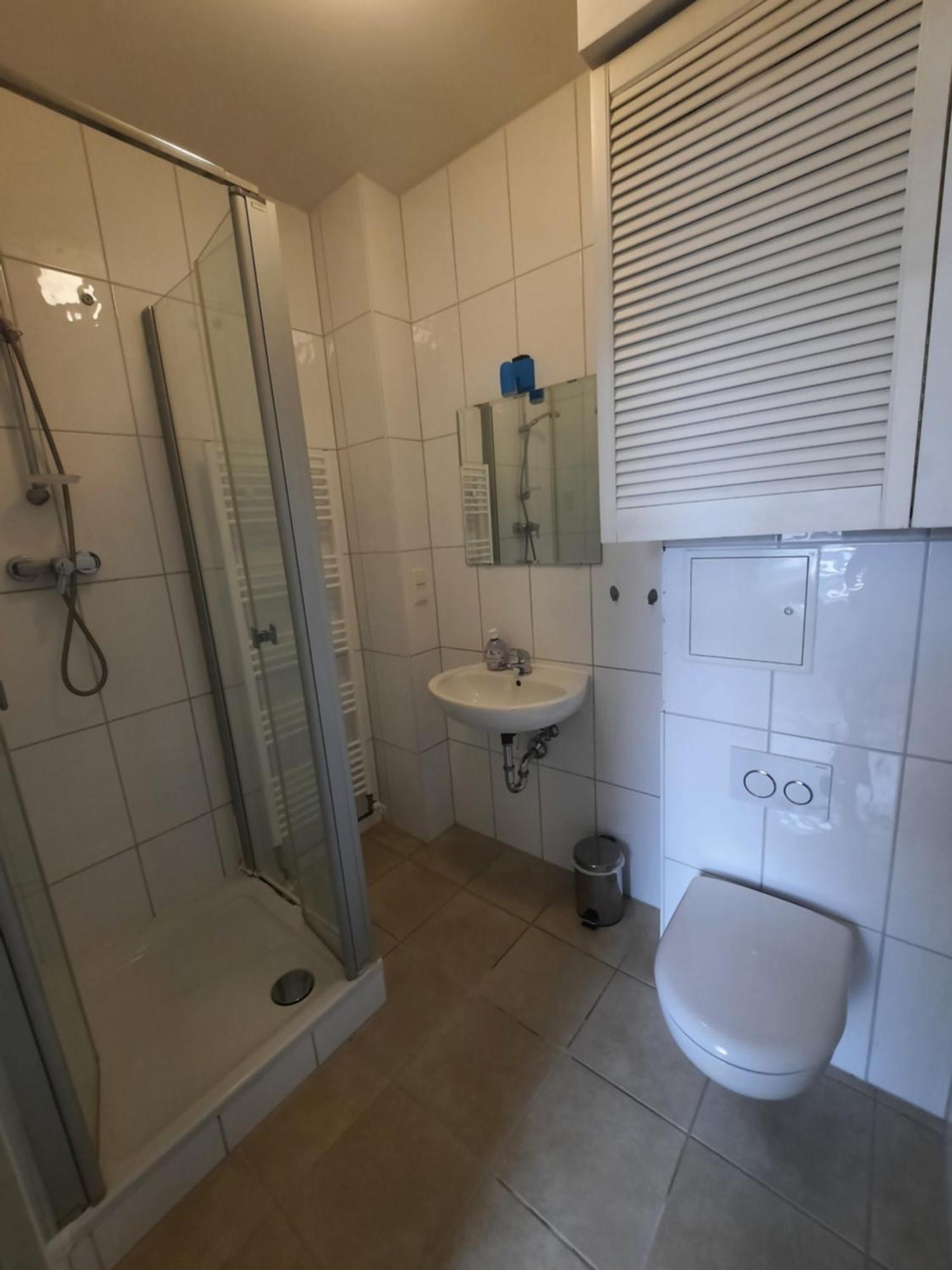Fewo1-1 Zim Apart-4 Bett-kueche-dusche Wc-parkplatz Aparthotel